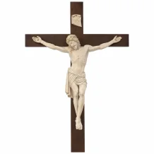 Antiek Frans kruisbeeld met Jezus van 300 cm op witte achtergrond