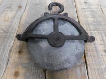 Katrol - gietijzer - houten loopwiel - klassiek vintage