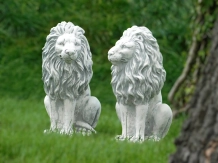 Lions - statues en pierre - gauche et droite - 53 cm