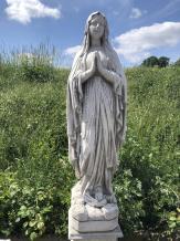 Maria - Steinstatue - 130 cm - klassisch weiß - im Detail