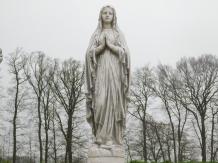 Maria - auf Sockel - Stein - 190 cm - klassisch - im Detail