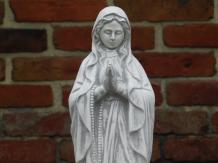 Maria met rozenkrans - stenen beeld - 49 cm - klassiek wit