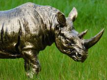 Nashorn - Polystone - 45 cm - Gold/Schwarz - detailliert