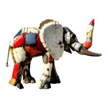 Olifant 'Femi' - handgemaakt uit Afrika - metaal - in kleur