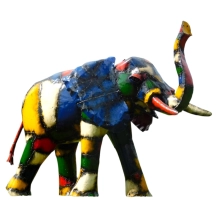 Olifant beeld – metaal – slurf omhoog – 138 x 175 cm