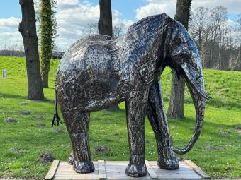 Olifant 'Zarina' - handgemaakt uit Afrika - metaal - uniek