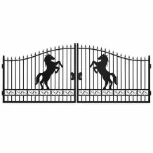Smeedijzeren poort met paarden – zwart – 547 cm breed