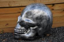 Crâne - statue en polystone - 60 cm - noir/gris - robuste