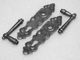 Set Deurbeslag - Klinken Windsor + Deurplaten Royale PC 92 - Gietijzer Verzinkt