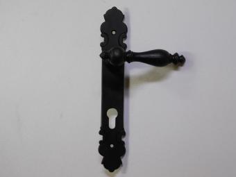 Set Türgriffe mit  Türbeschlägen PZ92 – Antikes Eisen – ORB-Finish
