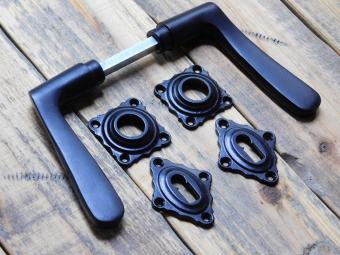 Ensemble de poignées de porte carrées – noires – avec rosaces de verrouillage BB – aluminium