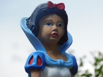 Beeld Sneeuwwitje XL - 62 x 30 cm - Polystone