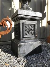 Colonne carrée - fonte - 50 cm - noire - massive