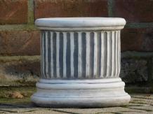 Petit socle - pierre - 23 cm - style romain - classique