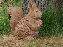 Eekhoorn - polystone -  38 cm - bruine houtlook