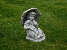 Kind met hond - stenen beeld - 29 cm - klassieke decoratie