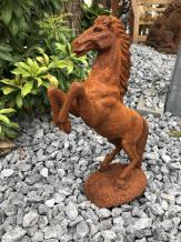 Cheval cabré - statue en fonte - 35 cm - rustique