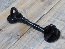 Un beau crochet à vent, crochet en fer forgé noir mat