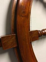 Wanddekoration aus Hartholz – Lenkrad – L – Messingnabe