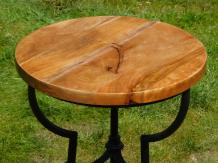 Table d'appoint Industrial - bois de manguier - avec base en fer noir