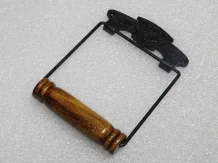 Victoria Toilettenpapierhalter – Metall und Holz – klassisch