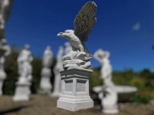 Aigle - avec ou sans socle - statue animalière en pierre - 233 cm
