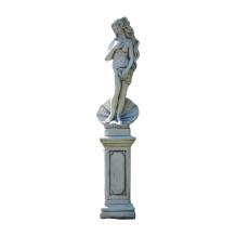 Vrouw met schelp - op sokkel - steen - 140 cm - klassiek
