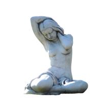 Zittende vrouw - stenen beeld - 50 cm - klassiek wit
