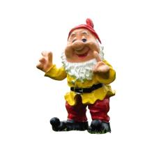 Kabouter - polystone beeld - 58 cm - geel en rood - vrolijk