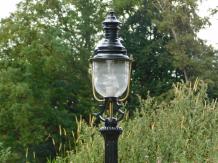 Lanterne de jardin Colmar - vert foncé ou noir - alu - 190cm