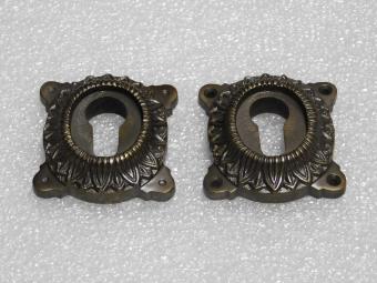 Plaques de sécurité pour PC – laiton massif et classique