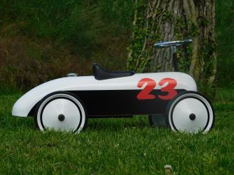 Oldtimer – Schwarz-Weiß Nr. 23 – 74 x 40 cm – Metall