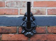 Fahnenmasthalter aus Aluminium – schwarz – klassische Dekoration