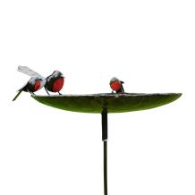 Vogelbad met 3 roodborstjes - metalen tuinsteker - 85 cm
