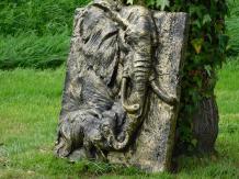 Olifant - polystone - wandbord - 66 cm - goud met zwart