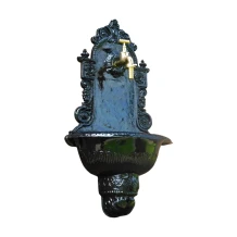 Zwarte wandfontein – aluminium – met messing kraan