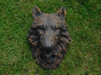 Wolfskopf mit Wasserauslauf - 45 x 35 cm - Stein