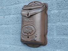 Brievenbus, mailbox, gietijzer, bruin