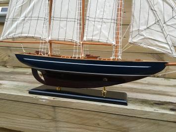 Sailboat 3 Master Marco Polo auf Ständer, handgefertigt, sehr schön