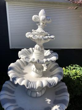 Fontaine de jardin à 4 vasques – 210 cm – pierre massive