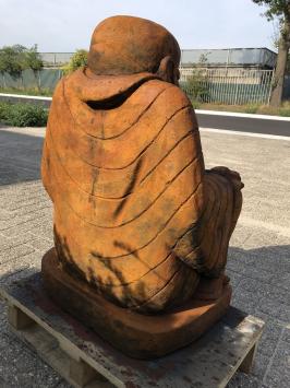 Buddha - Steinstatue - 80 cm - lachend - oxidfarben