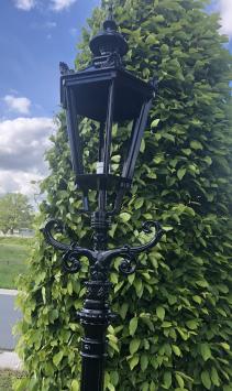 Buitenlamp, lantaarn Amsterdam met keramische fitting en glas, gegoten aluminium zwart, 320 cm.