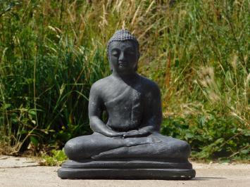 Boeddha in meditatie, gemaakt van vol steen grijs.