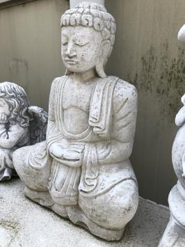 Japanischer Buddha aus Stein