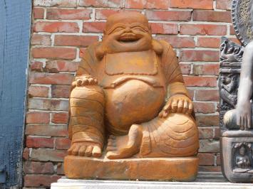 Buddha - Steinstatue - 80 cm - lachend - oxidfarben