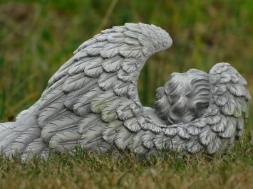 Engel liggend in zijn vleugels - polystone beeld - 40 cm