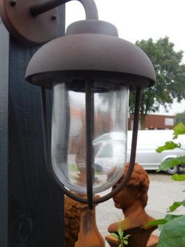 Lampe d'extérieur industrielle Travor, noir-brun ou alu