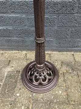 Cadran solaire en fonte – décor marron – 120 cm