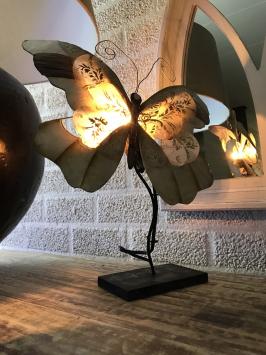 Lamp / dierenlamp, vlinder, metalen huisdecoratie