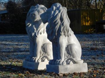 Sitzender Löwe - Polystone - 78 cm - weiß/grau - links
